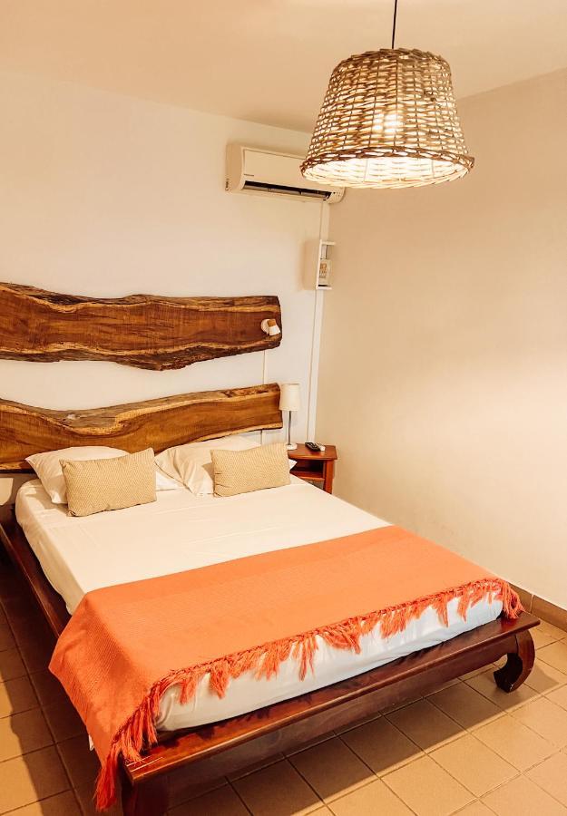 Le Vacoa Bed & Breakfast La Saline Le Bains Bagian luar foto